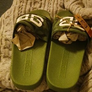 NWT Birdiebee Men's Slippers, Size 10, Olive Camo, In Box